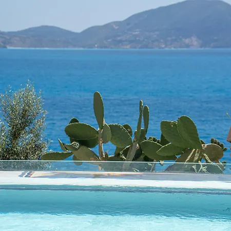 Villa Assos Rockshore