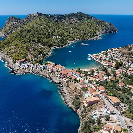 Villa Assos Rockshore *