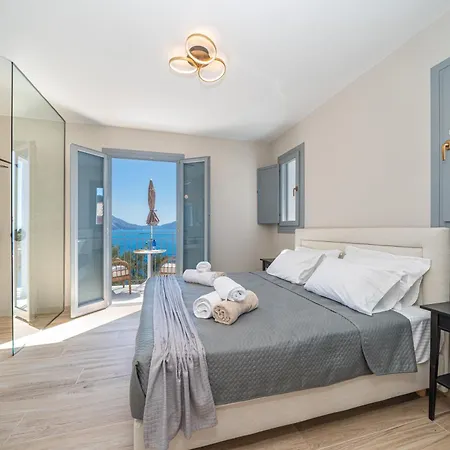 Assos Rockshore Villa *