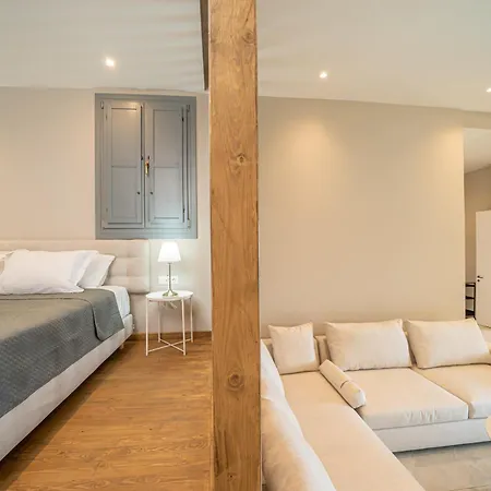 Villa Assos Rockshore