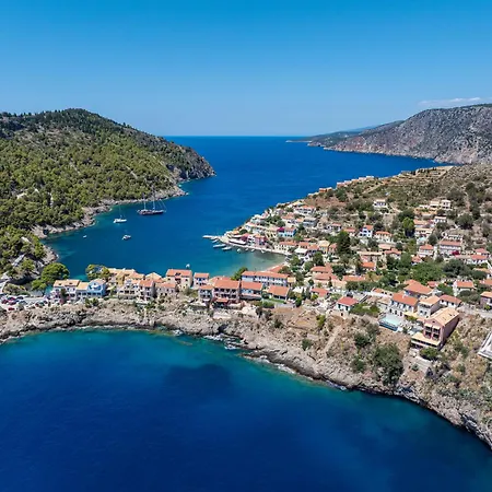 Villa Assos Rockshore